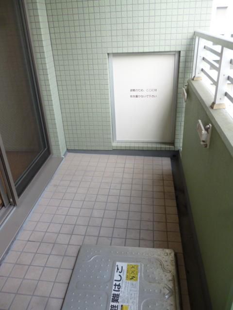 都営三田線 芝公園駅 徒歩4分 10階建 築20年の内装写真