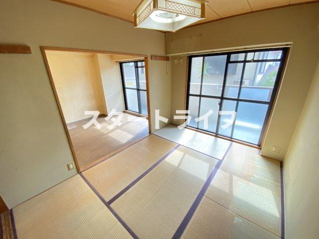 収納　リフォーム中
