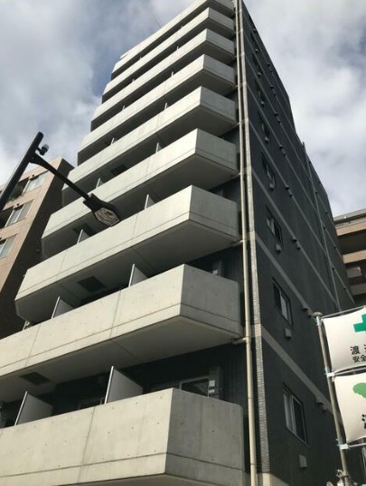 京王新線 初台駅 徒歩6分 築15年