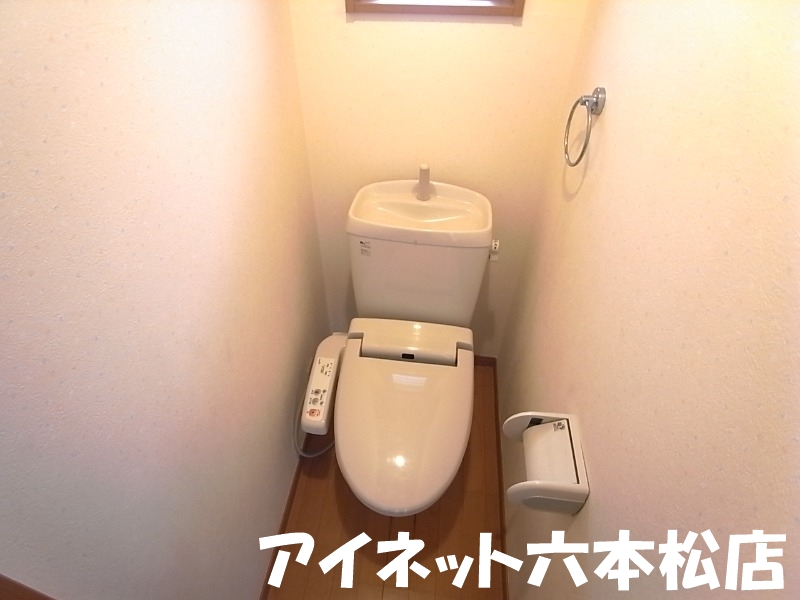 トイレ　清潔感のある空間です