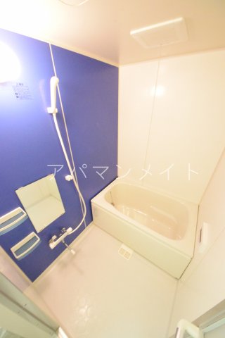 バス・シャワールーム　追い焚き機能付き