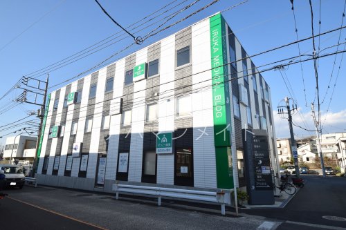 病院　せりがや総合内科クリニック（病院）まで849m