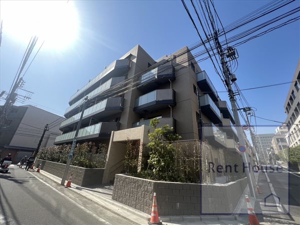 京王新線 初台駅 徒歩6分 築3年
