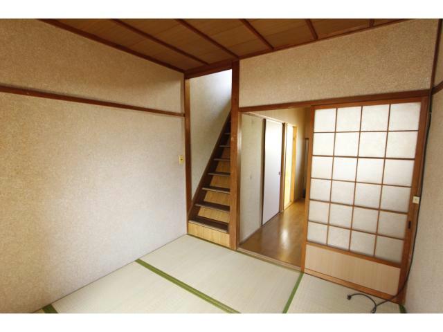 梅本荘の居間写真