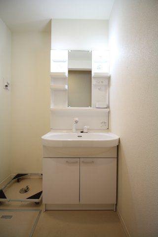 洗面設備　（別タイプ参考写真）スペランツァ　豊島区駒込3