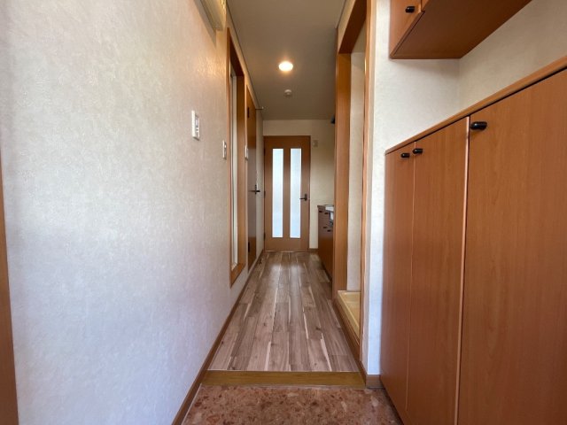 玄関　廊下