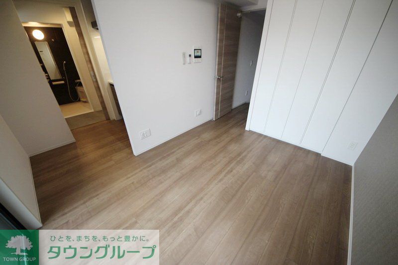 ロイジェントさいたま新都心の居間写真