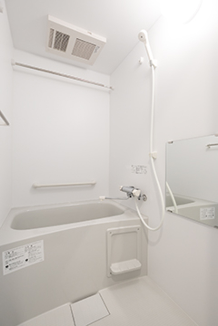 バス・シャワールーム　※写真は同タイプ住戸です。