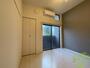 居室・リビング　白基調のお部屋は、部屋が明るく広く感じますね。