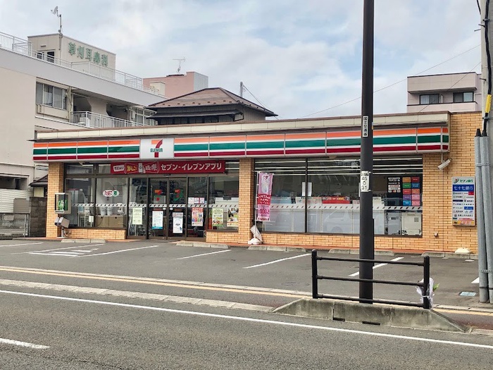 コンビニ　セブンイレブン　仙台原町店（コンビニ）まで700m
