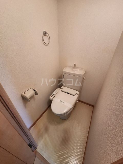 インベスト川崎6のトイレ写真