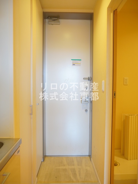 玄関　すっきりシンプルな玄関スペースです！