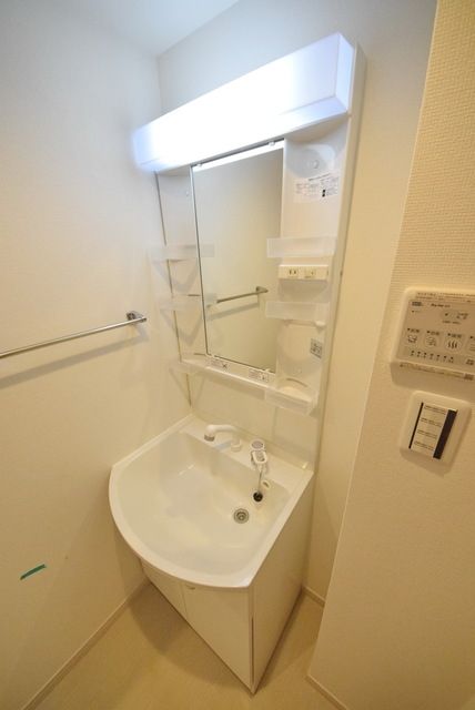 洗面設備　★独立洗面台★