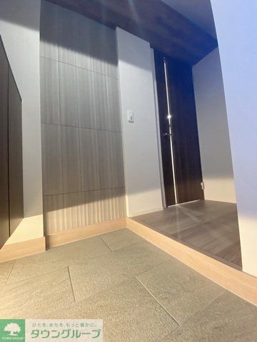 玄関　別部屋の写真です。