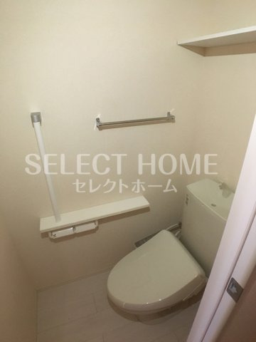 トイレ　同型タイプシンプルで使いやすいトイレです
