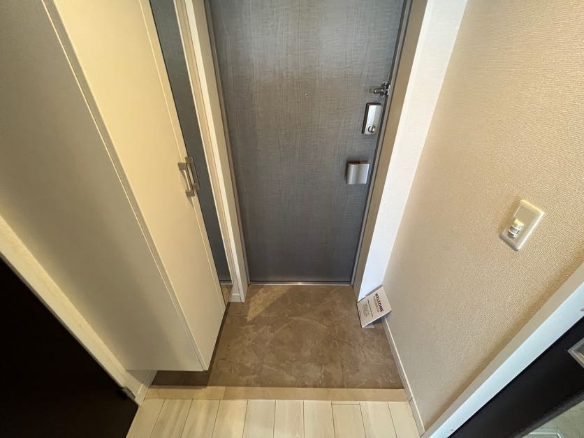 神戸HARBORSIDE 萬利RESIDENCEの玄関写真
