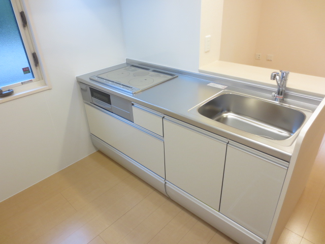 キッチン　別部屋写真です