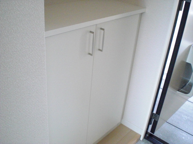 玄関　靴箱のついた玄関！