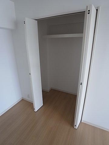 収納　シューズＢＯＸ付き