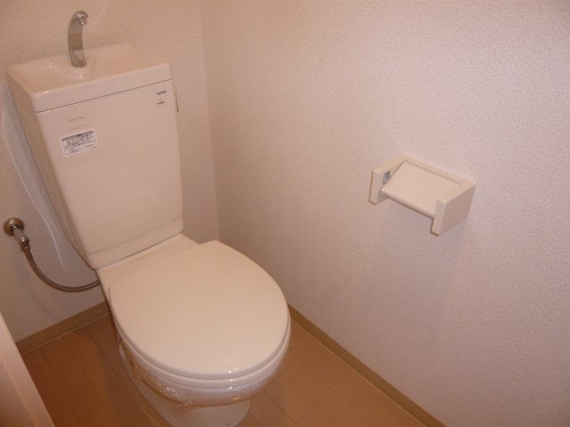【ユタカマンションのトイレ】