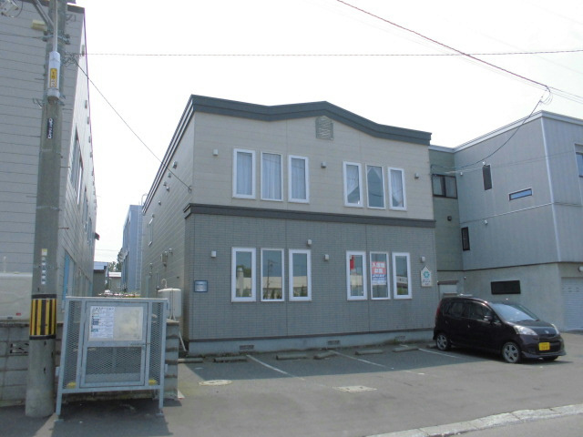 札幌市北区太平三条のアパートの建物外観