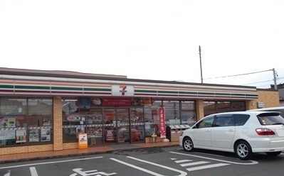 コンビニ　セブンイレブン奥州水沢中学校前店（コンビニ）まで700m