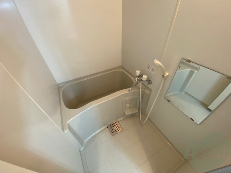 バス・シャワールーム　お風呂です！一日の疲れを癒してくださいね！