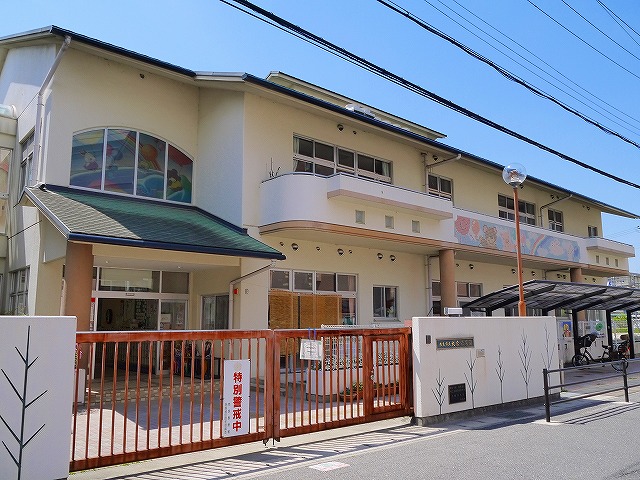 【奈良市三条宮前町のマンションの幼稚園・保育園】