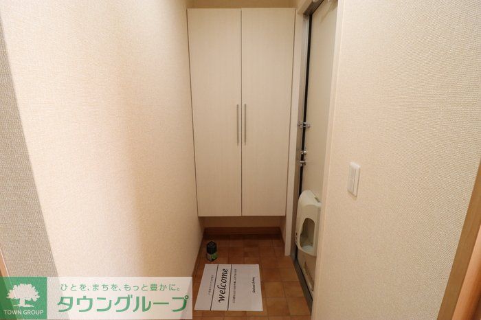 玄関　お問合せはタウンハウジングまで！※現地待合わせ相談可能