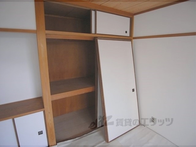 収納　和室収納