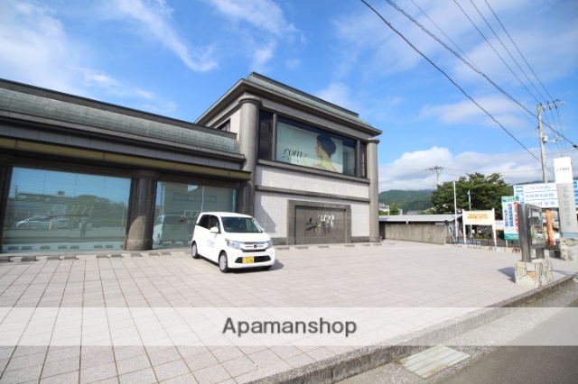 銀行　高知信用金庫奈半利支店（銀行）まで295m