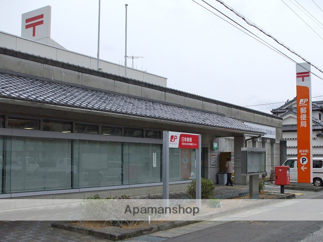 郵便局　奈半利郵便局（郵便局）まで338m