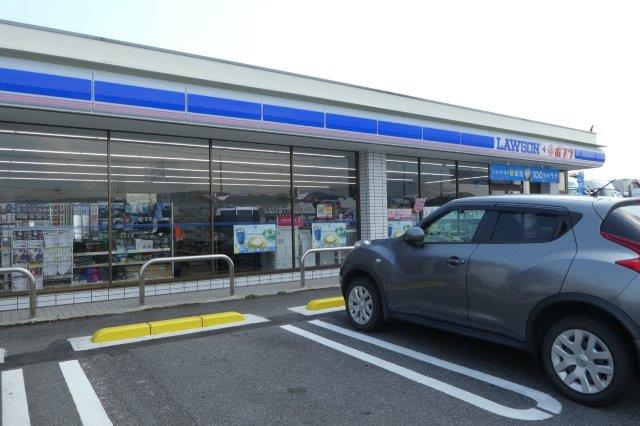 コンビニ　ローソン・ポプラ 総社インター店（コンビニ）まで807m