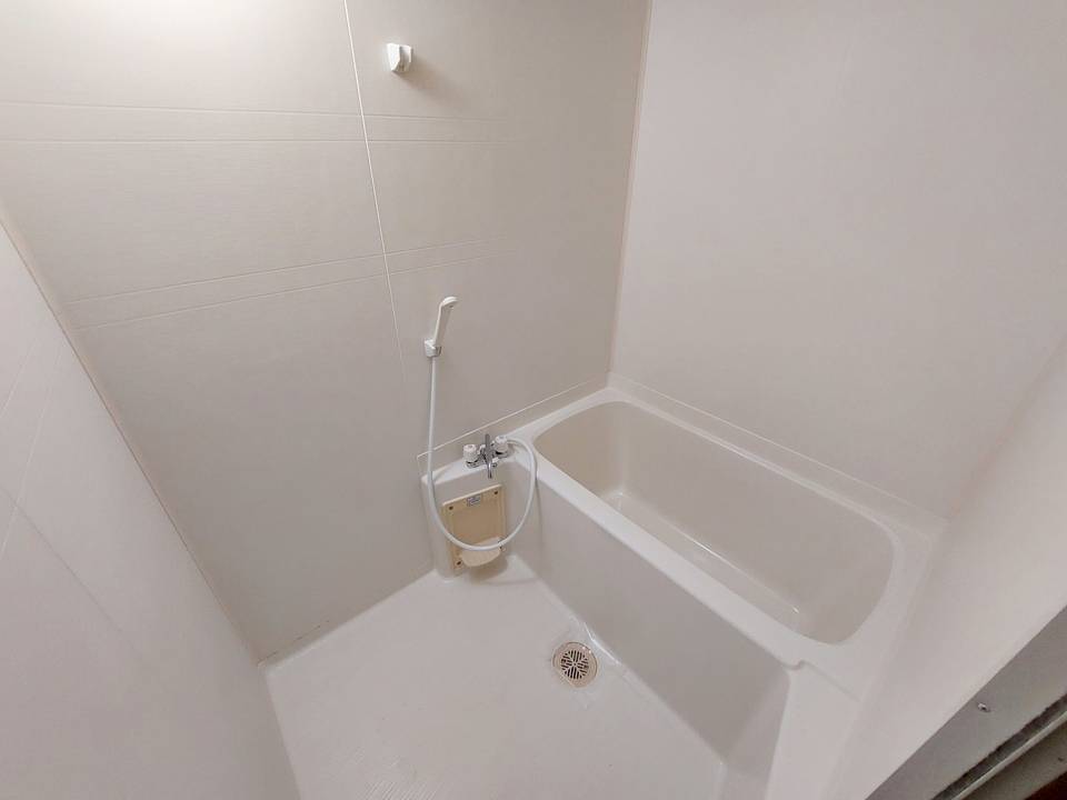 バス・シャワールーム　浴室