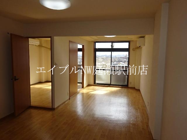 居室・リビング　リビング