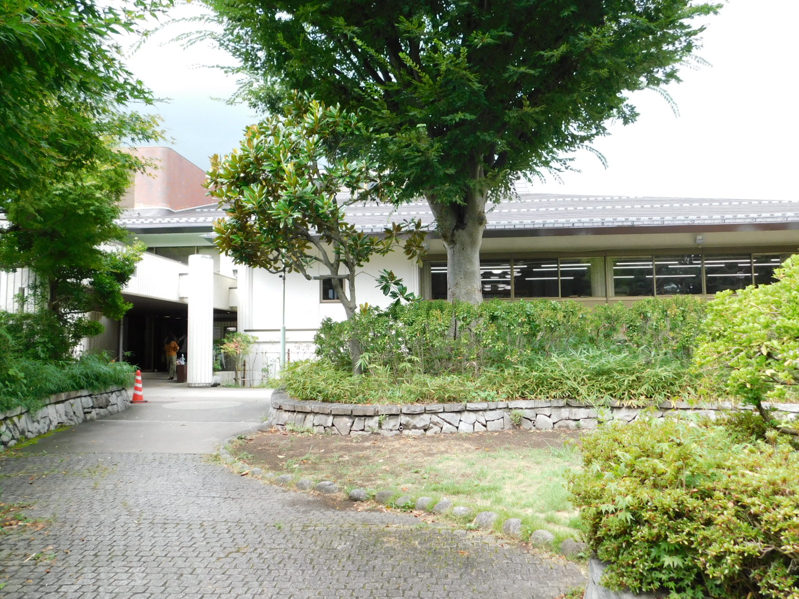 図書館　山形県立図書館（図書館）まで366m