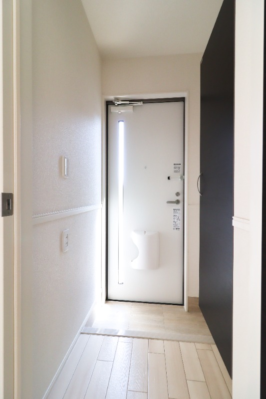 玄関　図面と現状に相違がある場合には現状を優先