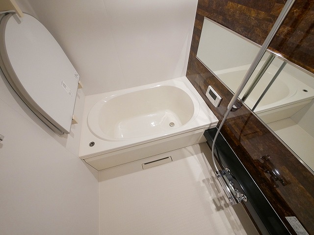 バス・シャワールーム　お風呂です