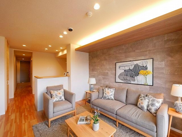 居室・リビング　CGで家具等を配置したもので家具等は含まれません