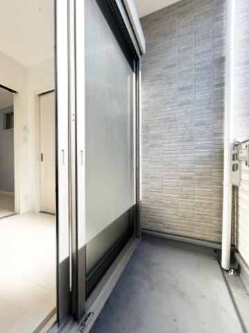 バルコニー　類似