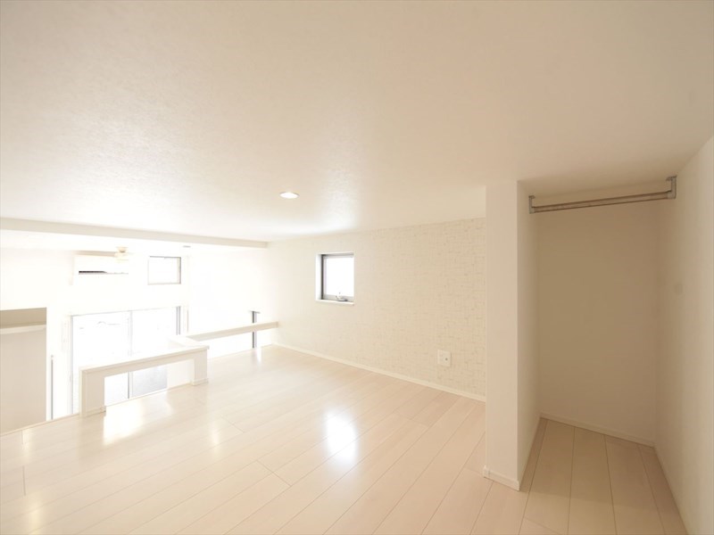 その他部屋・スペース　ロフト6.5帖（収納にも寝室にも使えます）