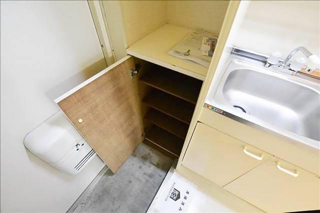 その他　靴箱です