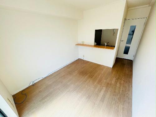 居室・リビング　家具家電付き