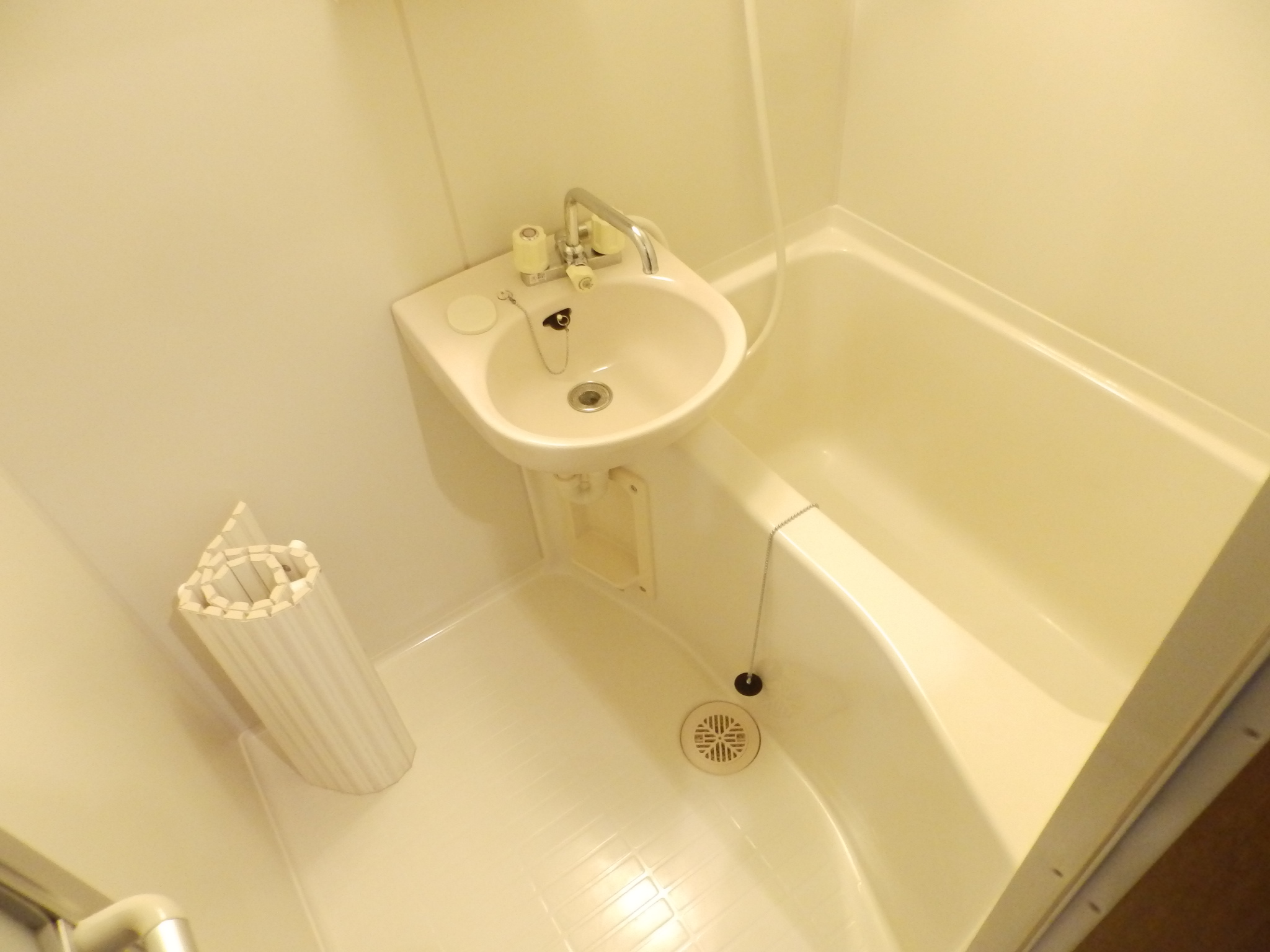 バス・シャワールーム　綺麗にしています