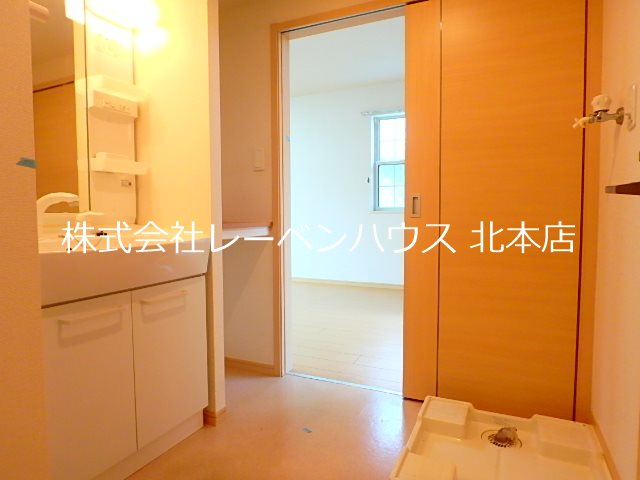 洗面設備　同モデルの別物件参考写真です