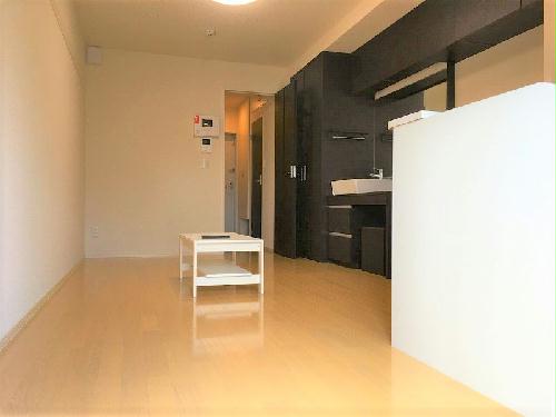 居室・リビング　家具家電付き