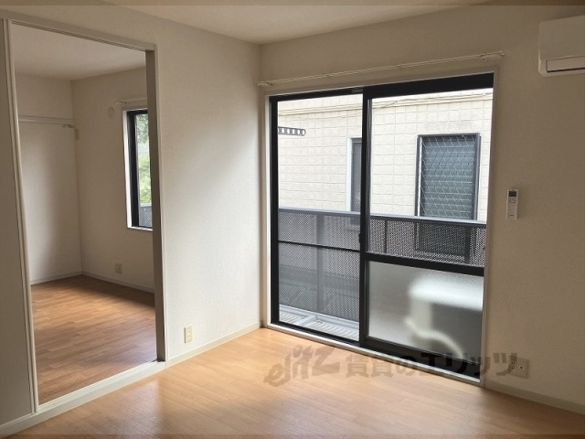 居室・リビング　洋室