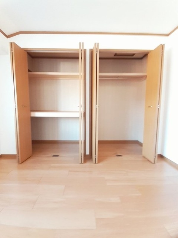 収納　図面と現状に相違がある場合には現状を優先