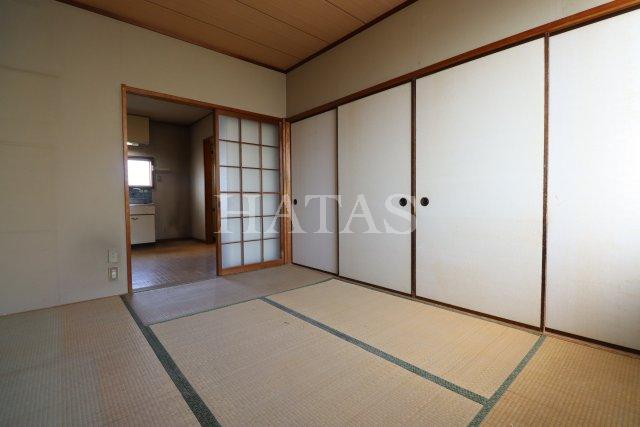 居室・リビング　同物件別部屋です。