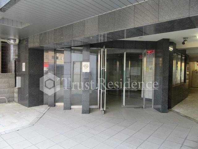 エントランス　エントランス前